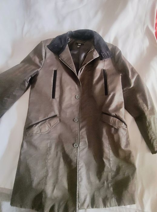 Palton elegant H&M ( nou, mărimea M)