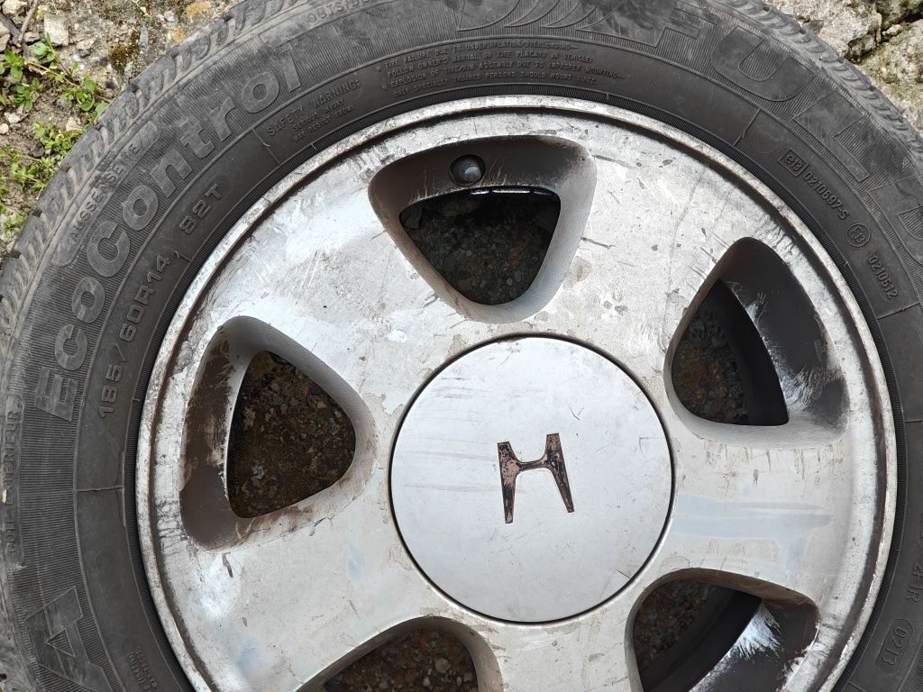 Джанти 4/100/14 гуми 185/60/14 Honda CRX VTI