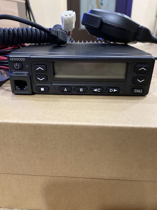 Statie radio uhf Kenwood TK 880