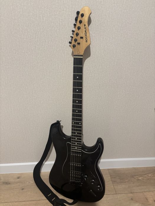 электрогитара  Rockdale