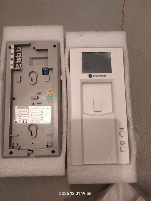 Video interfon pentru doua locuinte Smartwares nou