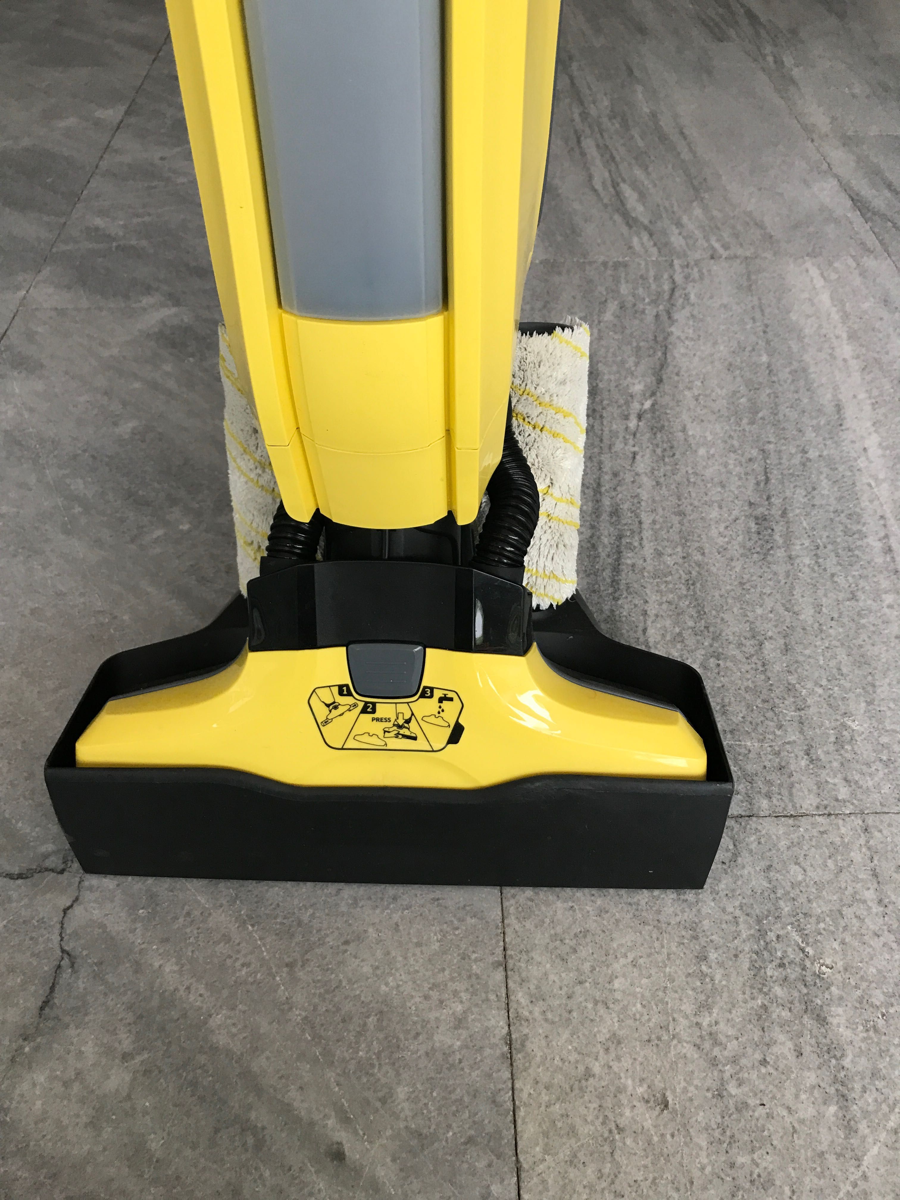 Уред за почистване на под Karcher FC 5