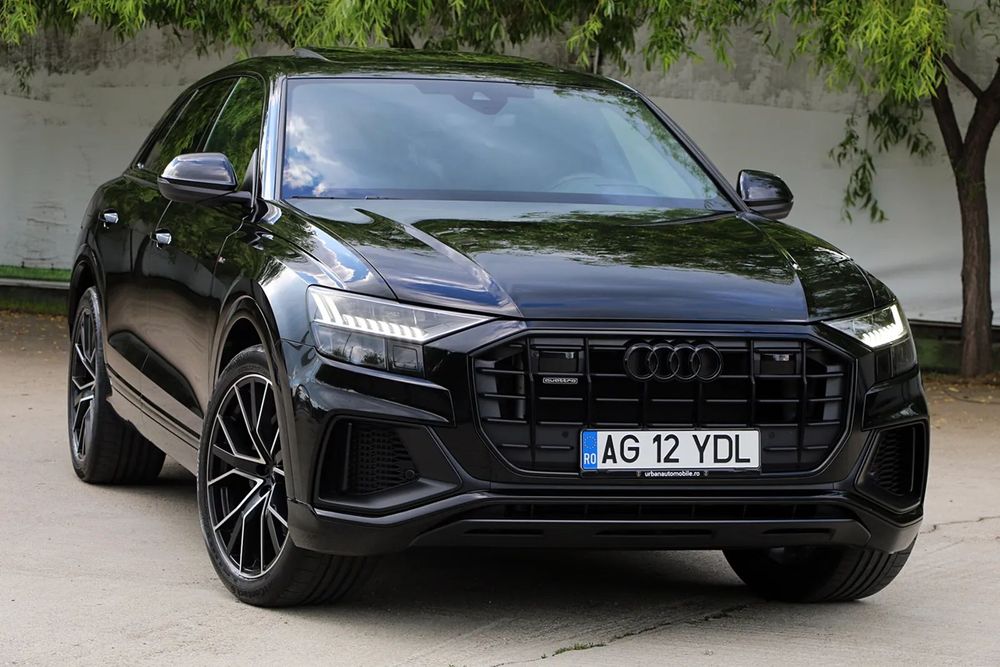 Audi Q8 Audi Q8 / 55 TFSI Mild Hybrid