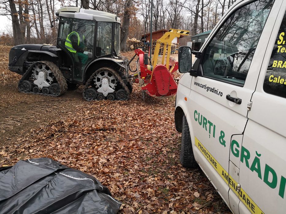 Tractor senilat Carraro Mach4 cu tocător forestier Seppi Miniforst 175