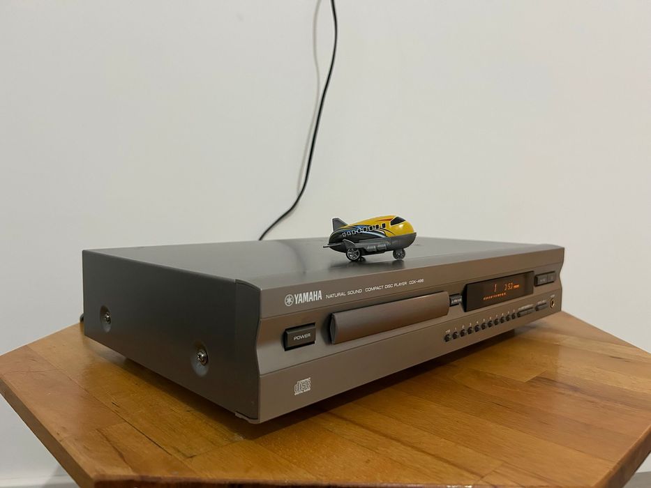 CD Player Yamaha CDX-496