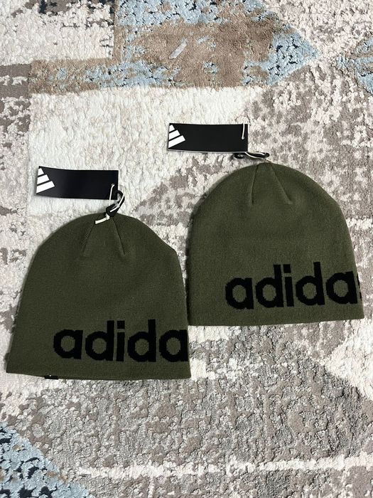 Продам адидас шапка новый