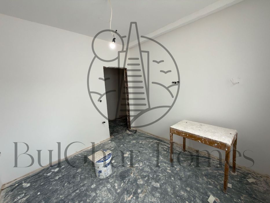 АКТ 16 Двустаен - Пчелина