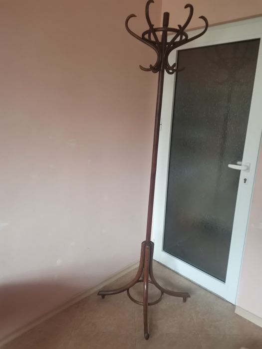 Ретро закачалка в състояние видно от снимките