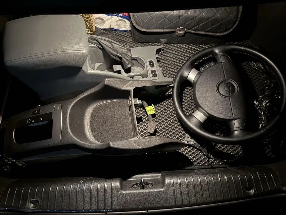 Chevrolet jentra bar