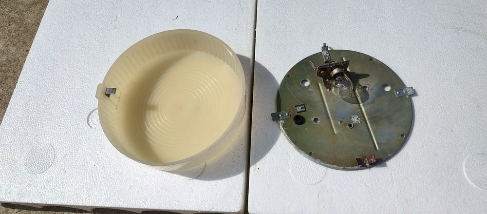 Lampa plafon TV/Teveu