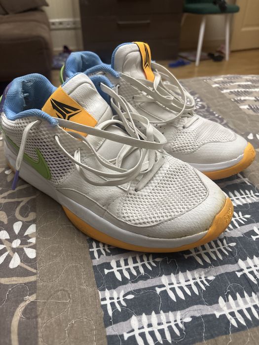 баскетбольная обувь