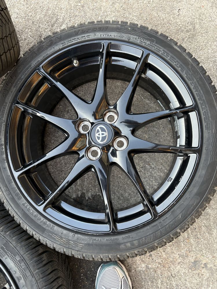 Toyota Yaris GR 4x100 17”