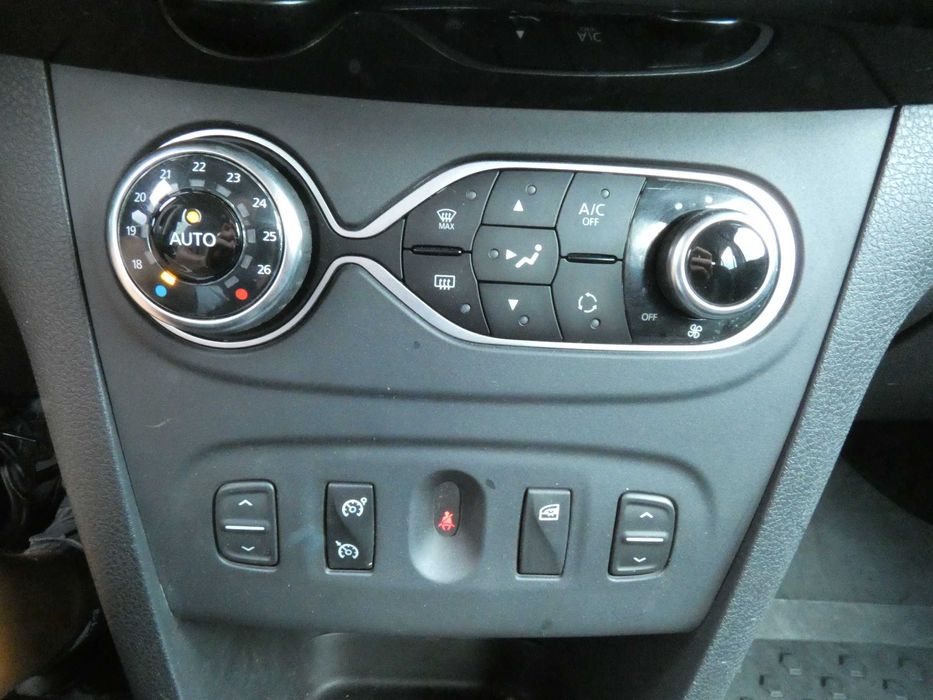 Dacia Logan 0.9 benzina/navi/camera/pilot automat