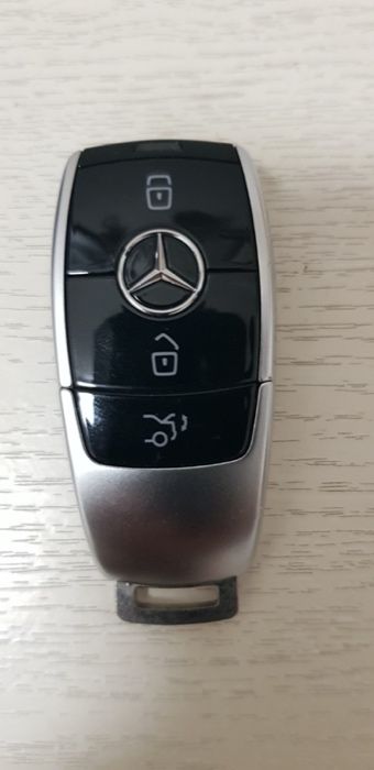 Оригинален Mercedes Ключ за безконтактно палене E/C/S/G Class