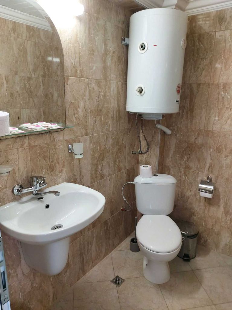 Продава се Къща в с. Кранево, Област Добрич - 364 кв.м за 770 €/кв.м - Снимка #18