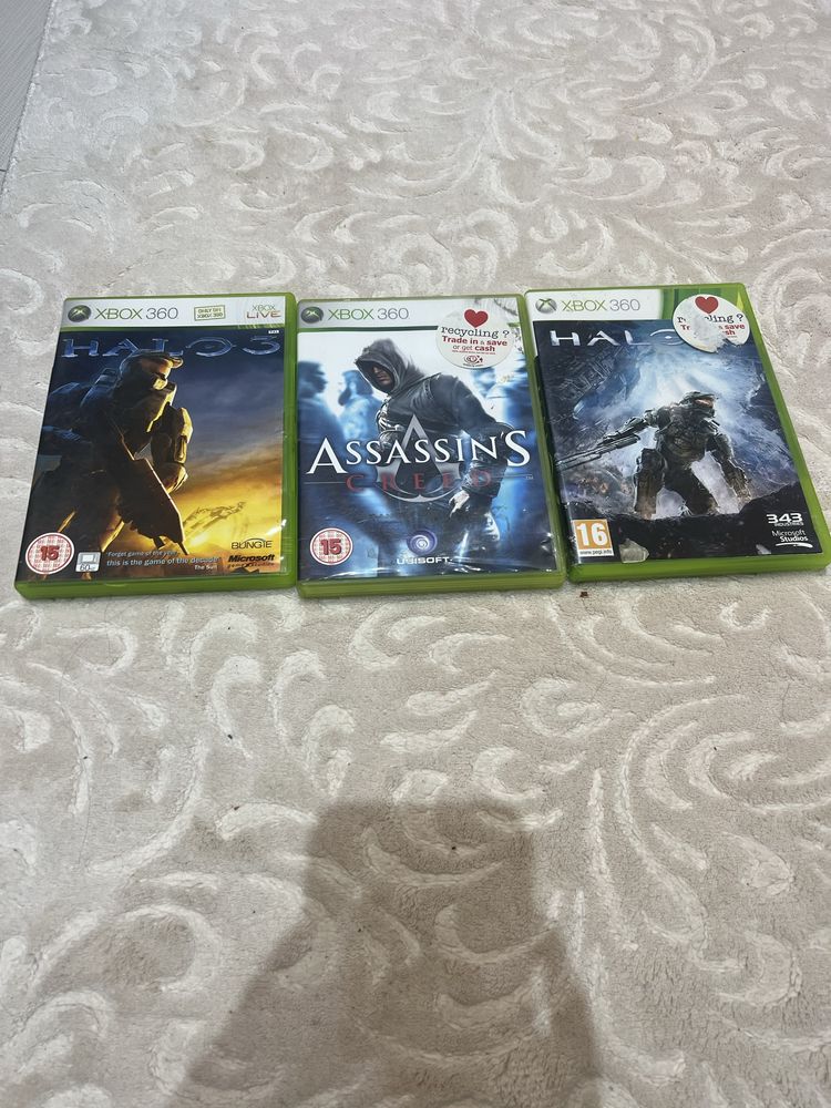 Vând jocuri xbox 360(Assassin’s creed,Halo 4,Halo 3)