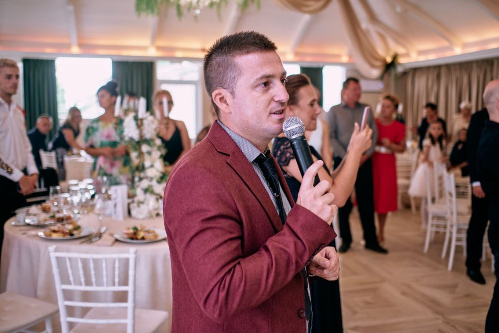 Maestru de ceremonii Ionut Stan