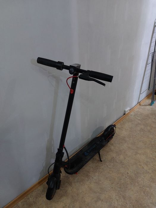 Электросамокат, Цена договорная, Обмен на ноутбук интересует