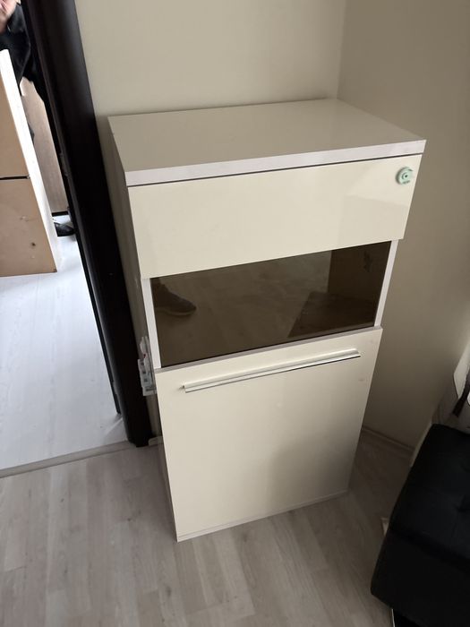 Използвани гардероби шкафове