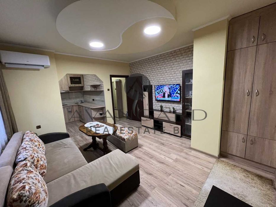 Продава се Двустаен апартамент в Пловдив, Съдийски - 53 кв.м за 2021 €/кв.м - Снимка #1
