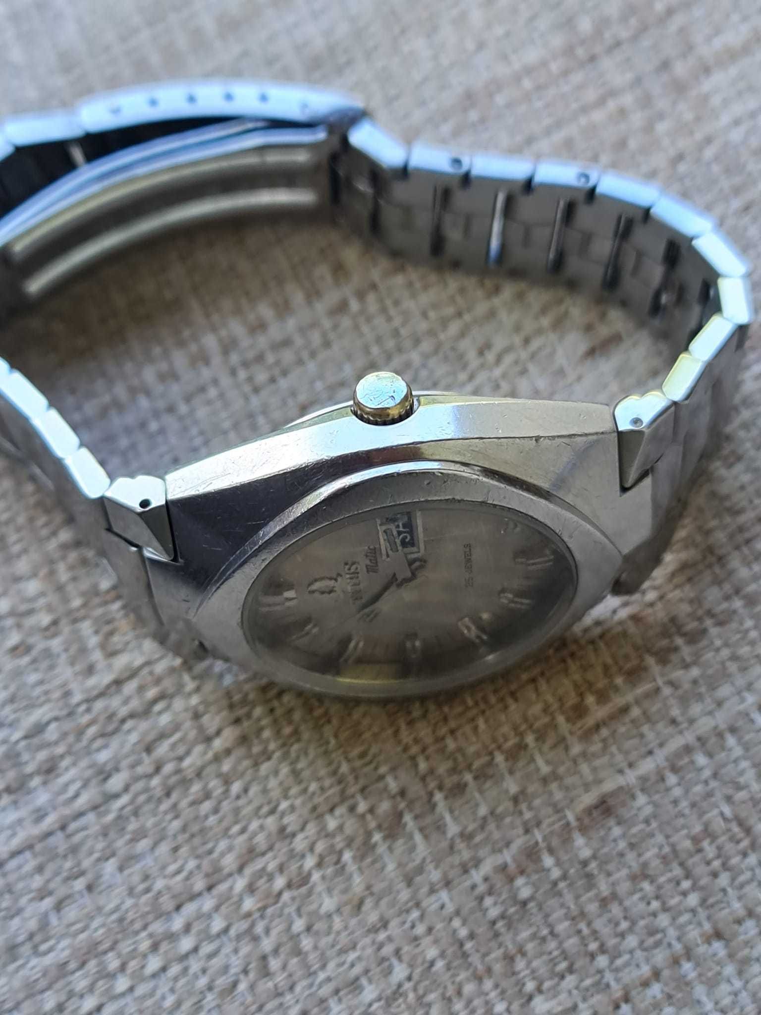 Ceas automatic elvetian Titus Matic