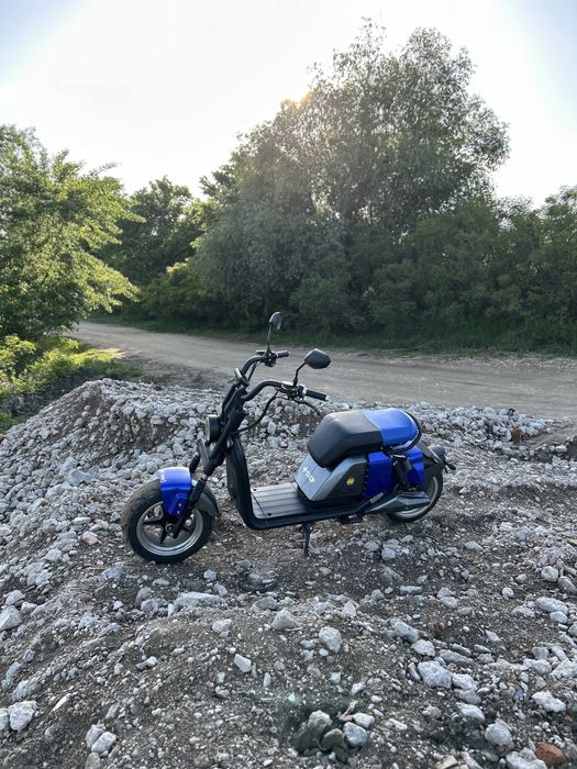 vand scuter electric s701