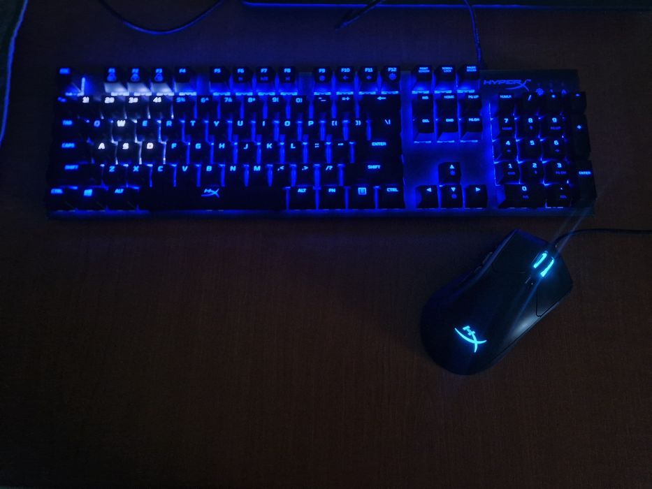 Tastatura mecanica HyperX