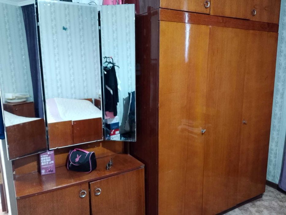 Продам спальный гарнитур