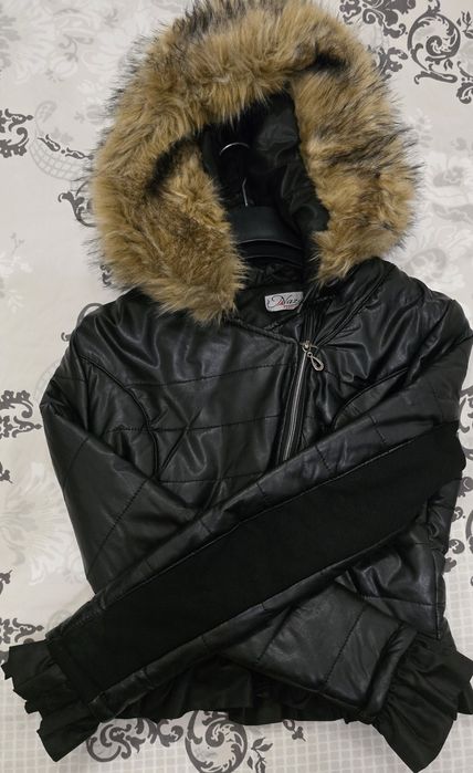 Дамско зимно яке