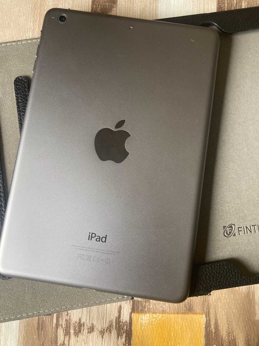 Айпад  mini 2  - 32GB