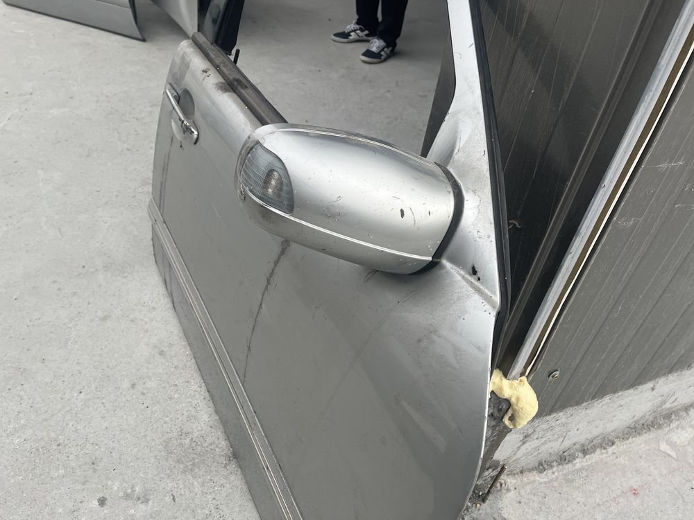 Капак врати огледало мерцедес w210 Е-класа