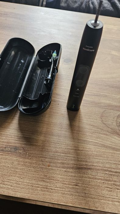 Електрическа четка за зъби Philips Sonicare