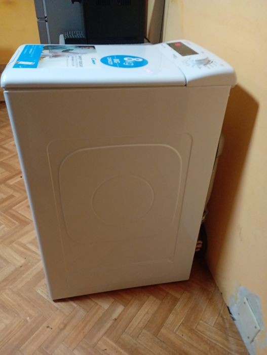 Пералня с горно зареждане Candy Smart 8kg