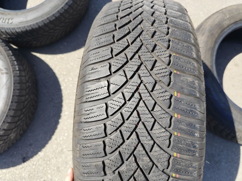 Гуми  215/65r17 BRIDGESTONE