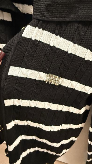 Свитер с воротником MIU MIU