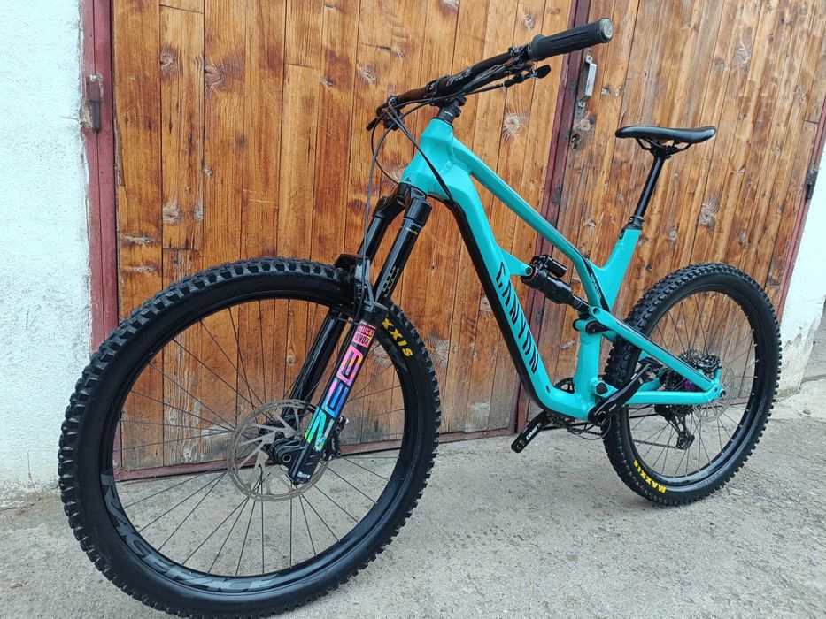 2022 Canyon Spectral AL