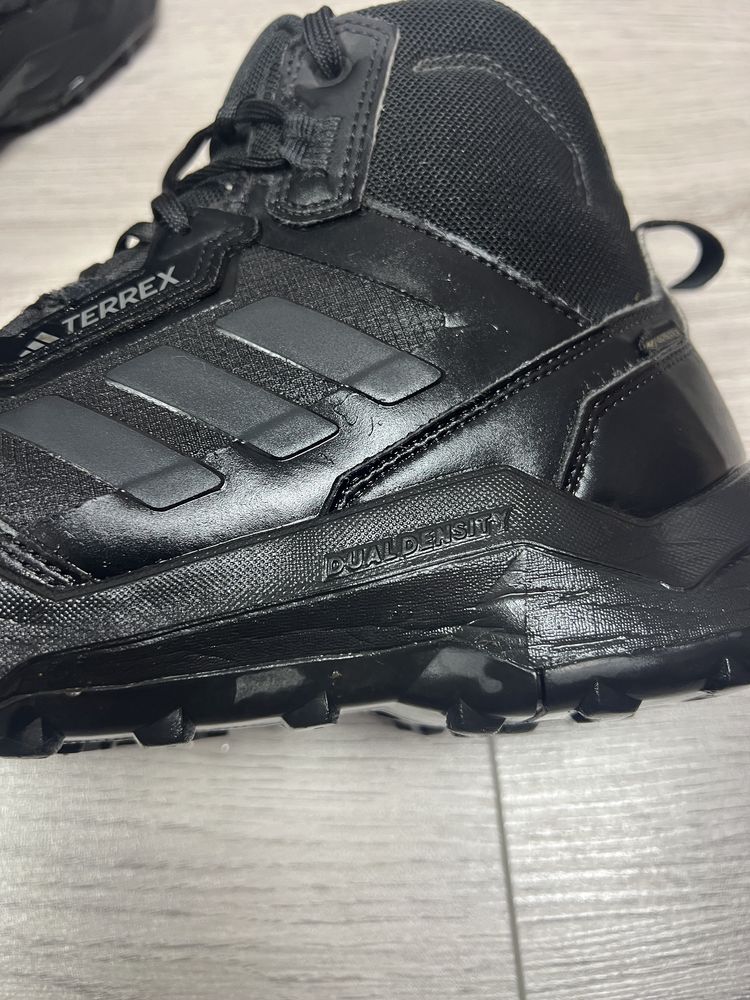 Adidas Terex 43