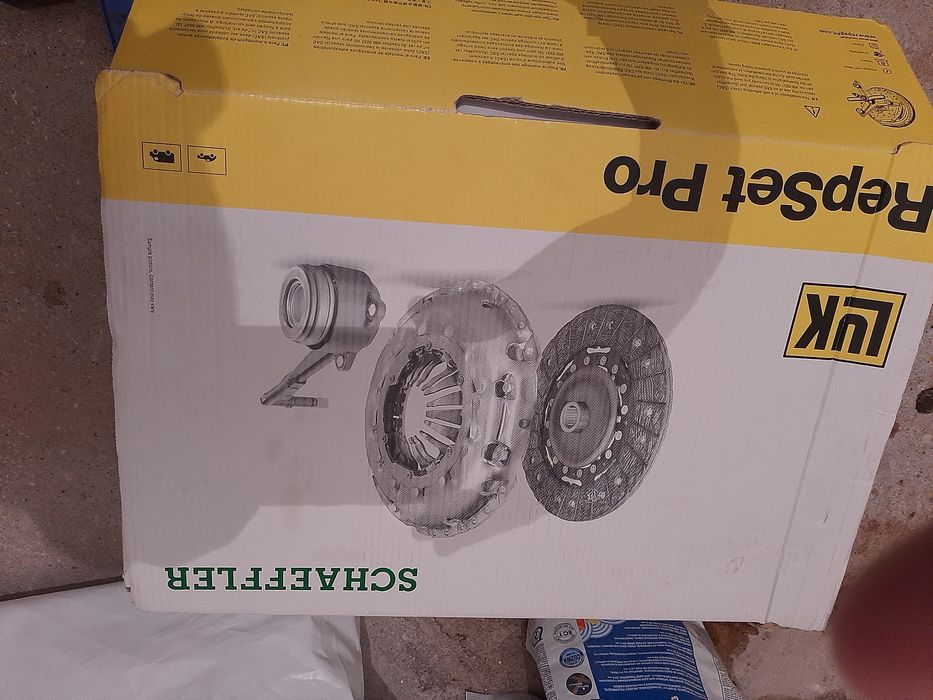 Placa presiune+disc+rulment FORD