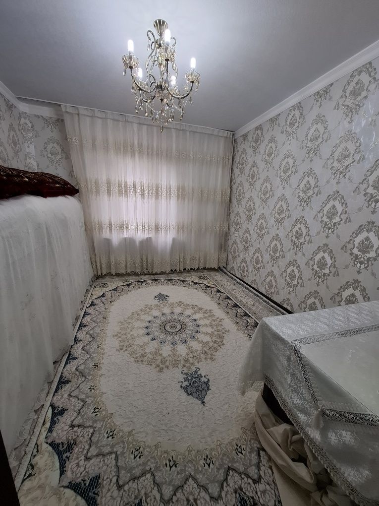 Яшнабодский тумани. Куйлюк базар. Компас. 4/1/9