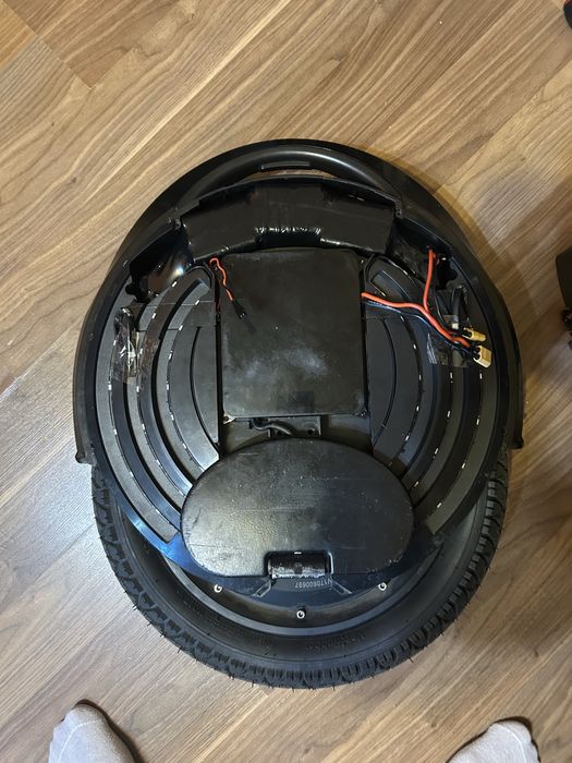 Monociclu electric inmotion v8s+ smart bms