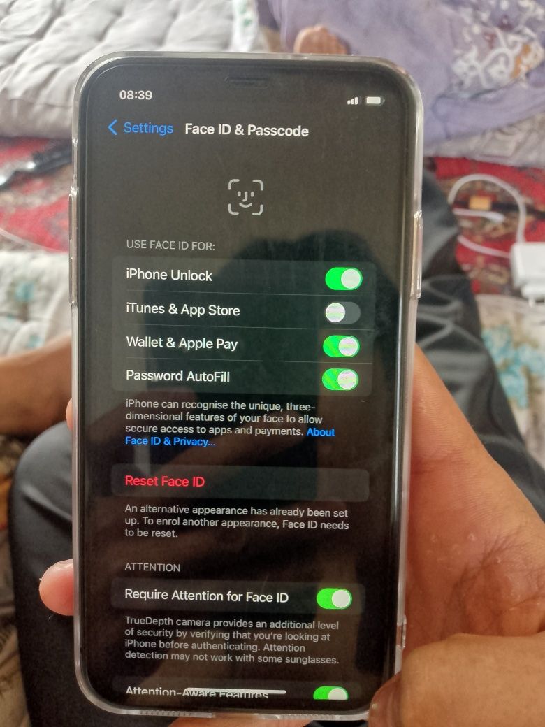 iPhone 11 yumkost 86