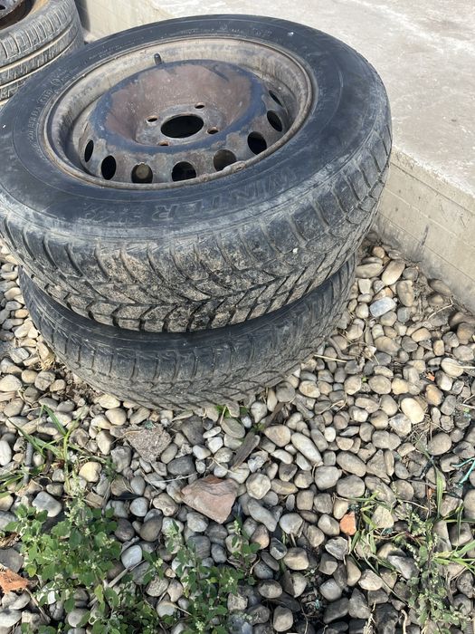 Vand roti cu anvelope iarna Renault Symbol 175/70/13