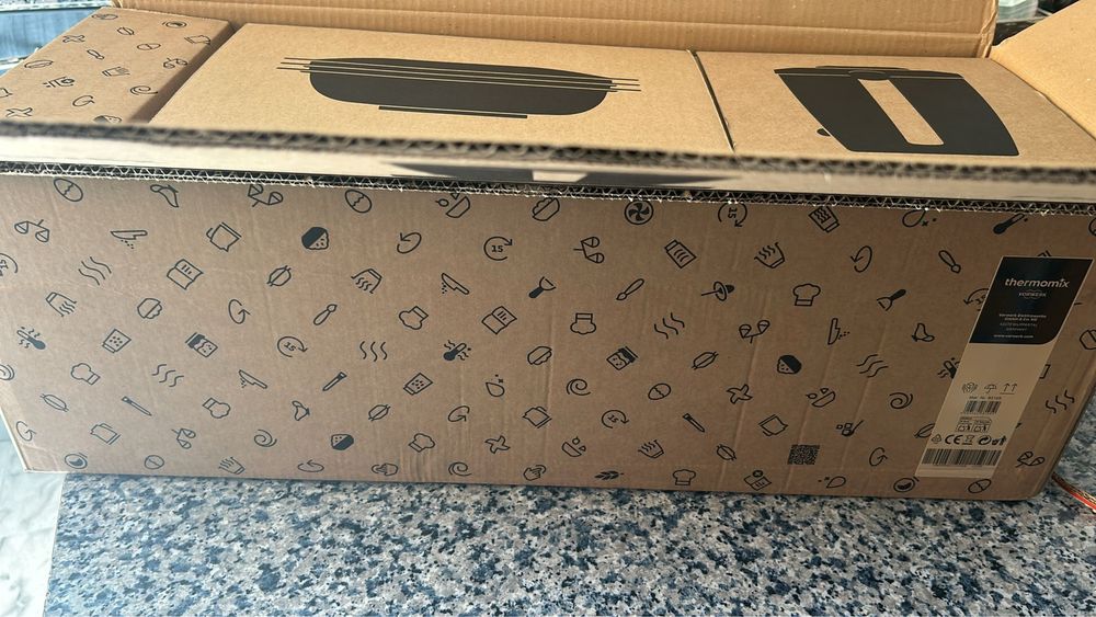 Vand thermomix tm7 livrare imediata