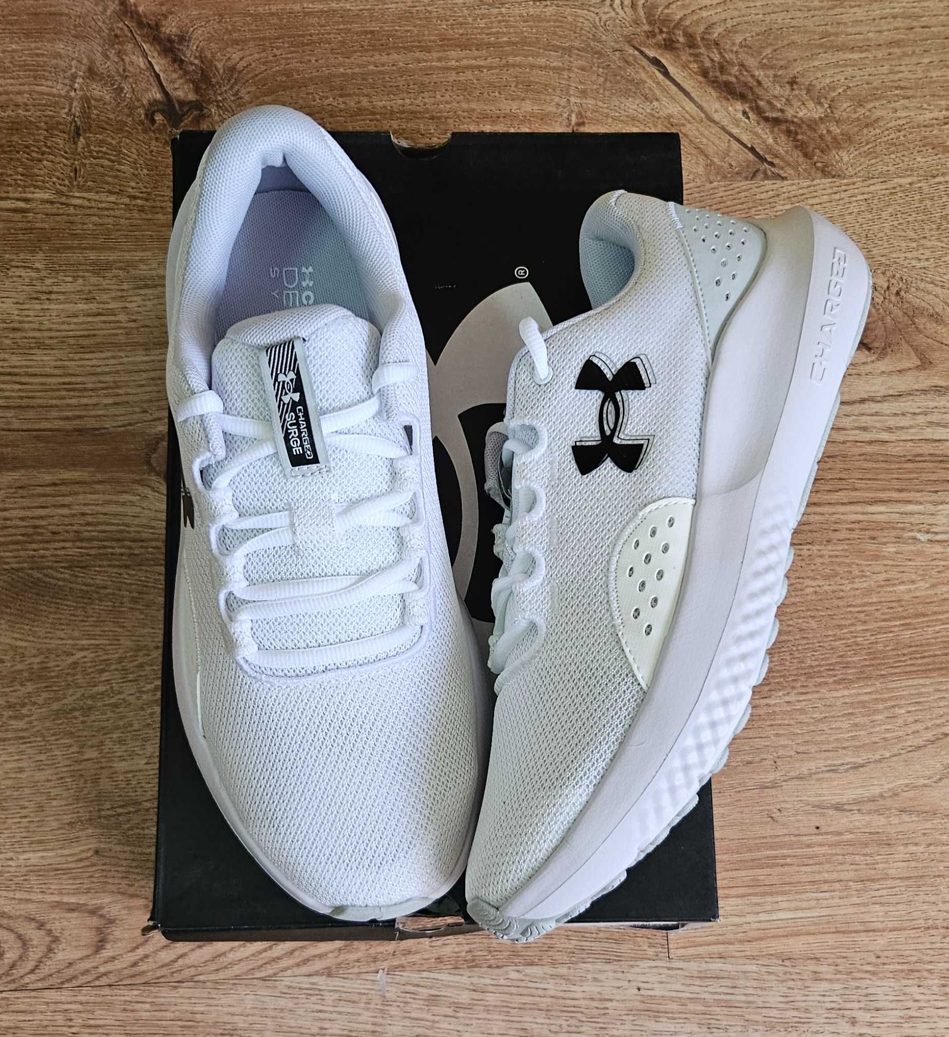 Under Armour UA Charged Surge 4