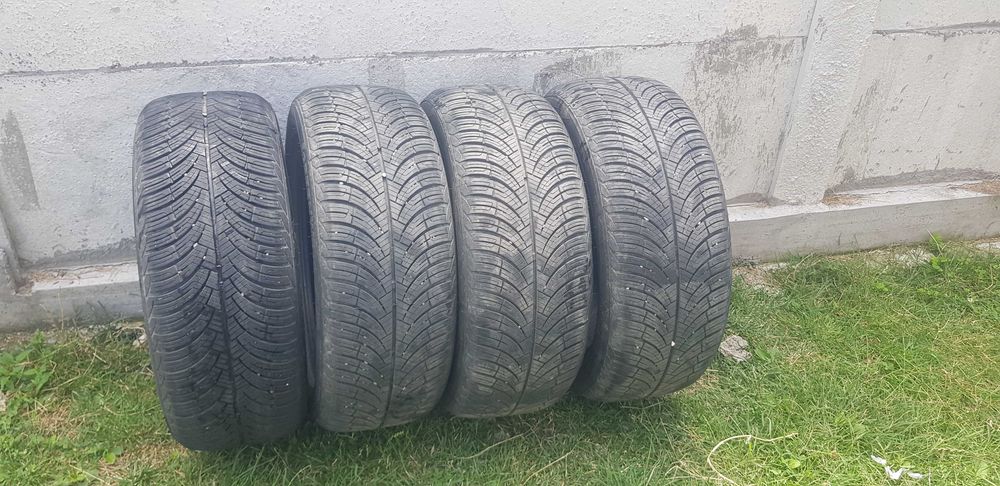 Anvelope All Seasons 235/50/18R