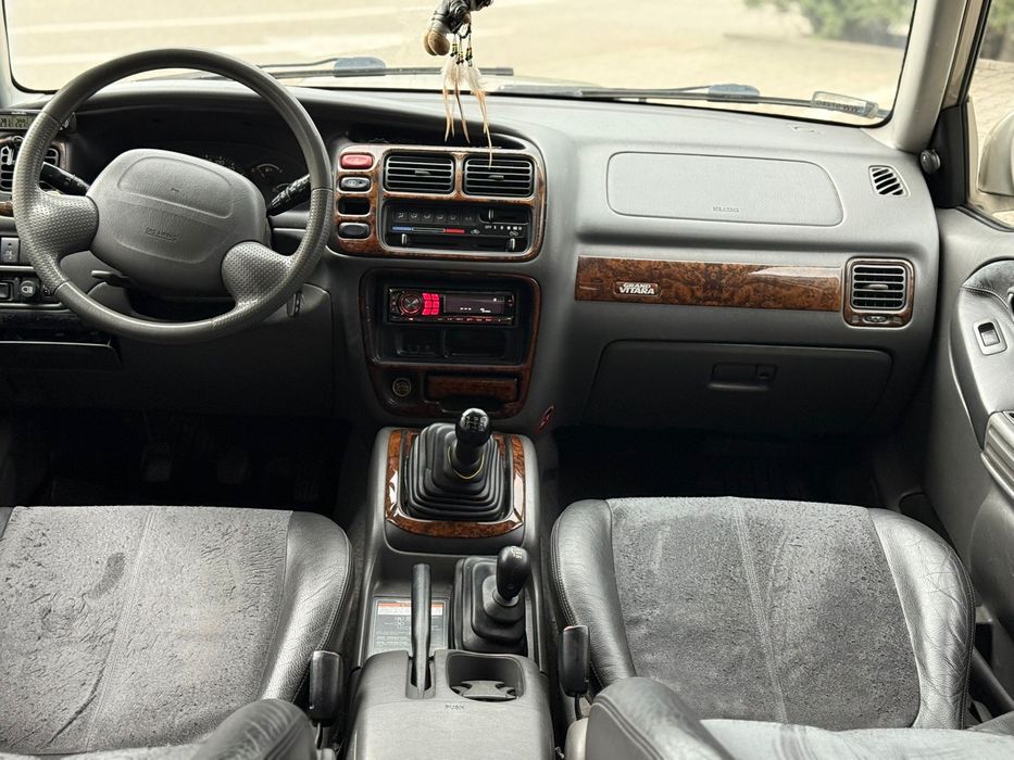 Suzuki Grand Vitara 2.0 / 2004