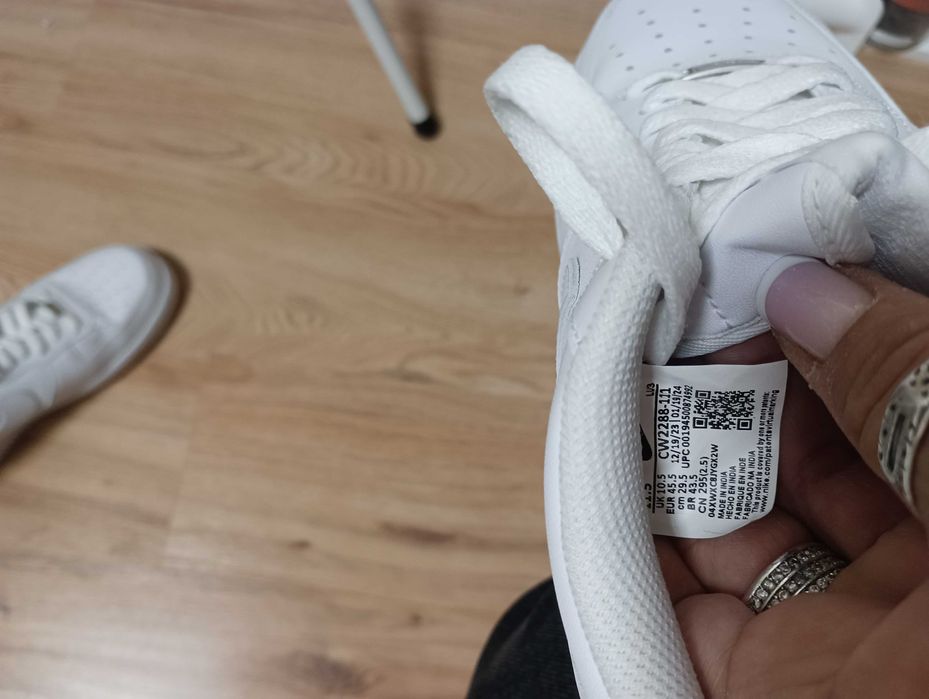 Маратонки Nike...