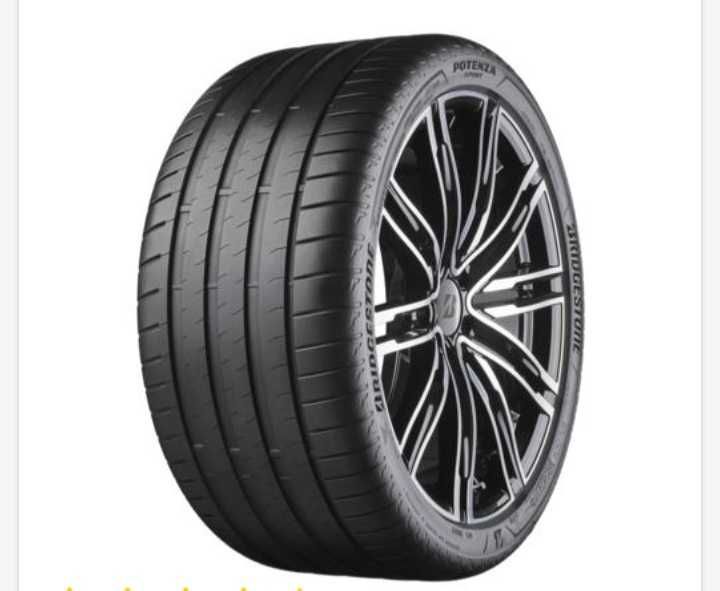 Гуми 245/45/18 Продавам 4бр. Firestone, нови на 3000км -1300лв.