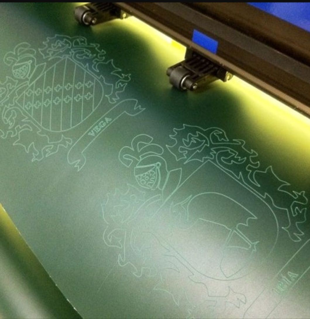 Banner, arakal, tumanka, bekprint, plotr reska,bukva harflar yasash