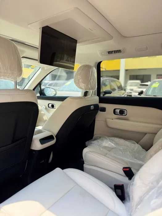 Leapmotor C16 elektor 2025 va 2026madellari